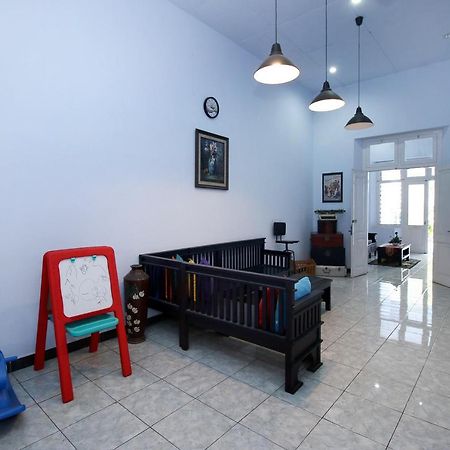 فندق Reddoorz Near Stasiun لاوانج المظهر الخارجي الصورة