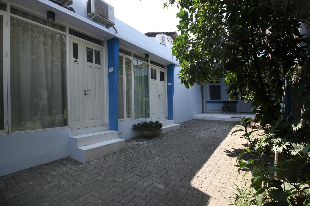 فندق Reddoorz Near Stasiun لاوانج المظهر الخارجي الصورة